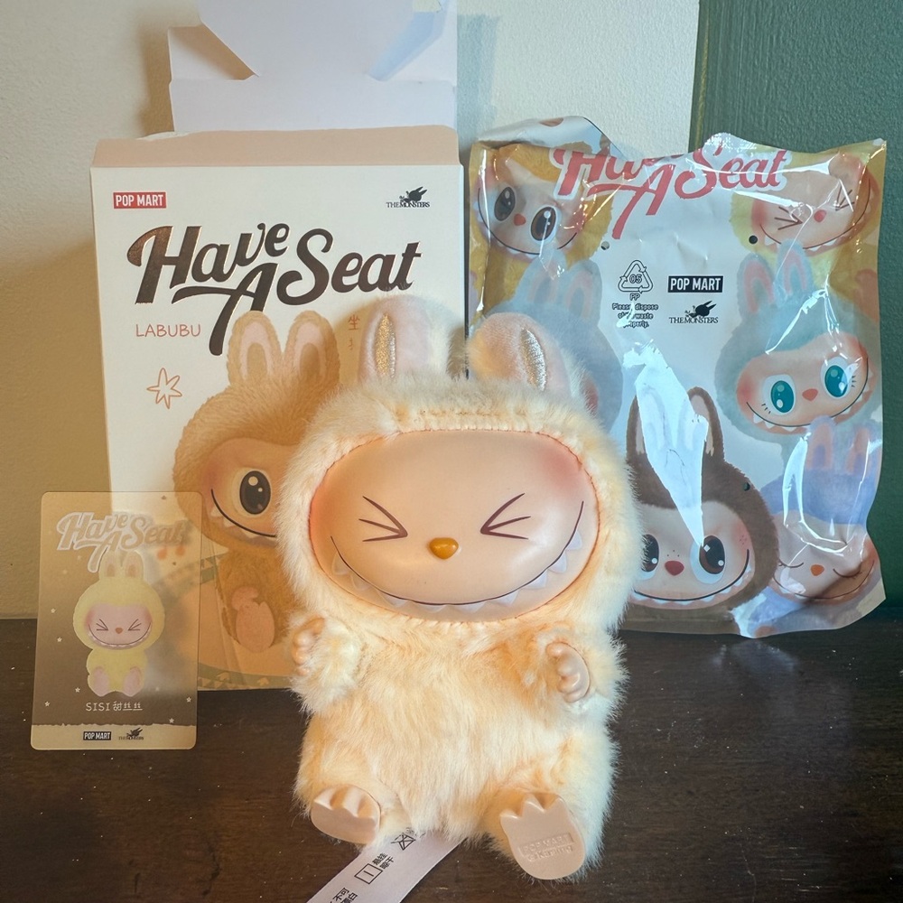 Pop Mart Labubu Have A Seat Blind Box Vinyl Plush Toy- Sisi